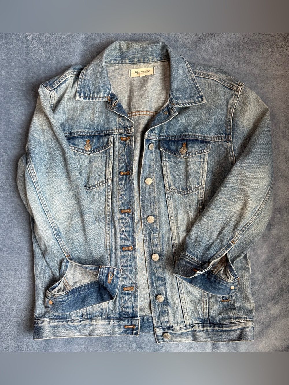 Madewell The Oversized Jean Jacket in
Capstone Wash